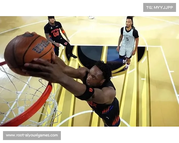 NBA杯决赛阿奴诺比28分9篮板，获评总决赛最有价值球员