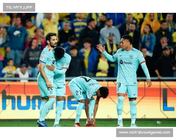 欧塞尔马拉抢点射门滑门而过,错失扳平良机 欧塞尔马拉抢点射门滑门而过,错失扳平良机